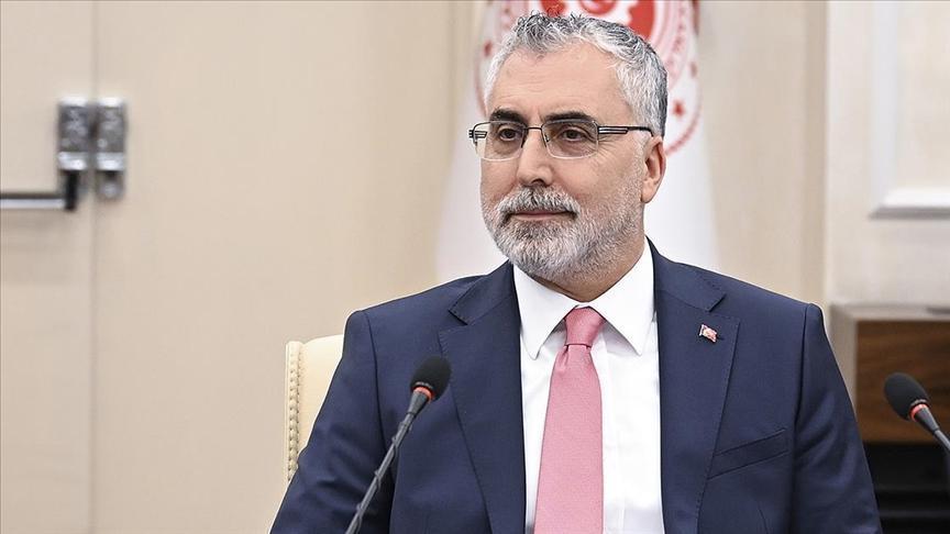 ASGARİ ÜCRET VE EMEKLİ HABERLERİ: Bakan Işıkhan’dan son dakika açıklaması! Ek zam gelecek mi?