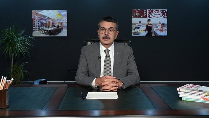 Bakan Tekin’den yeni eğitim müfredatıyla ilgili açıklama
