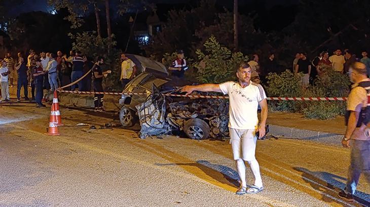 Düzce’de beton mikserinin çarptığı otomobil tanınmaz hale geldi: 1 ölü, 1 yaralı