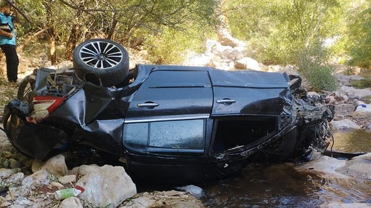 Eruh’ta 200 metreden dereye uçan otomobilin sürücüsü öldü