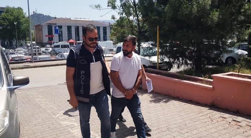 Eski sevgilisine dehşeti yaşatan saldırgan tutuklandı