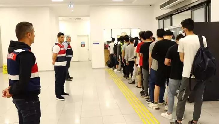 İstanbul’da ne kadar mülteci var? DMM tek tek açıkladı
