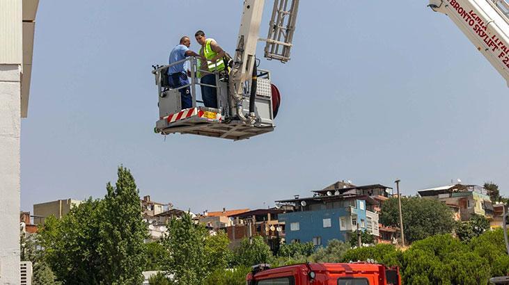 İzmir’de nefes kesen anlar! İtfaiye 1 dakikada kurtardı