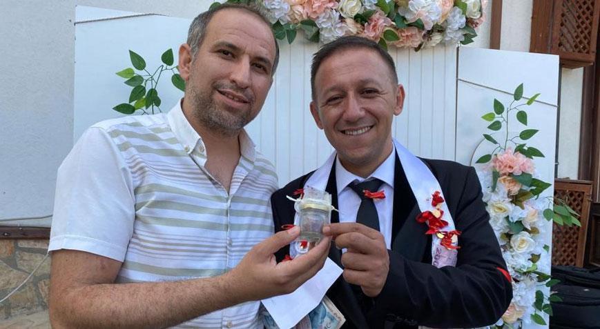 Kilosu 300 bin lira! Gelin ve damada takı olarak takıldı