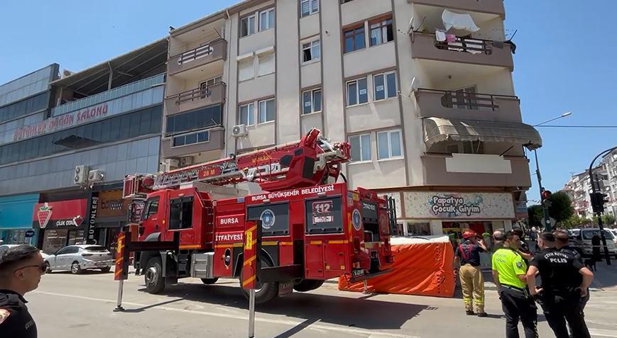 Yer: Bursa! Kardeşini bıçaklayıp, intihara kalkıştı