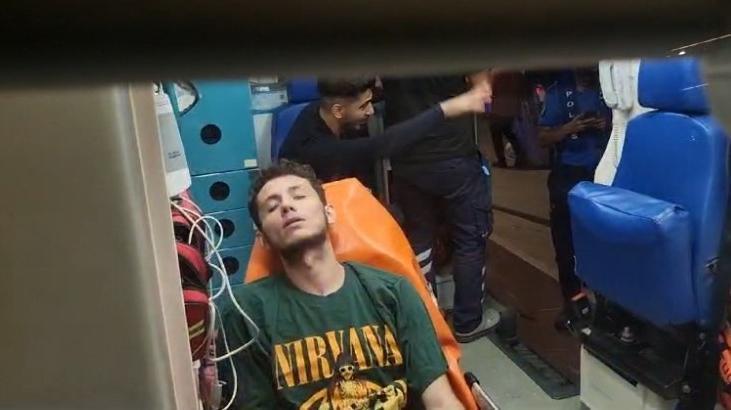 Zamanla yarışı anlattı! Köprüden denize düşen genci kaptan kurtardı