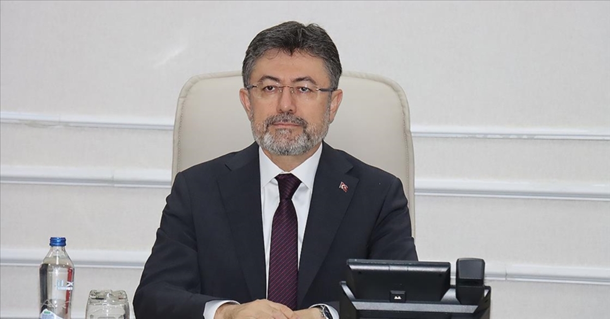 Bakan Yumaklı, orman yangınlarıyla mücadelenin sürdüğünü bildirdi – Güncel haberler