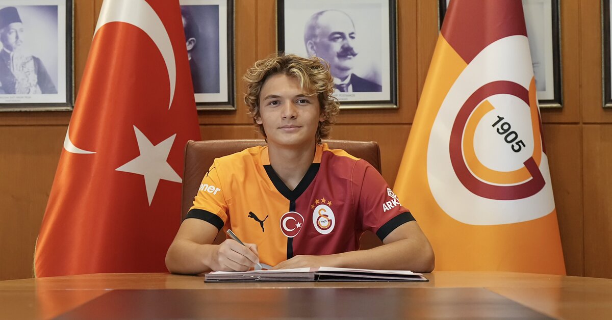 Efe Akman'dan Galatasaray'a 4 yıllık imza – Futbol Haberleri