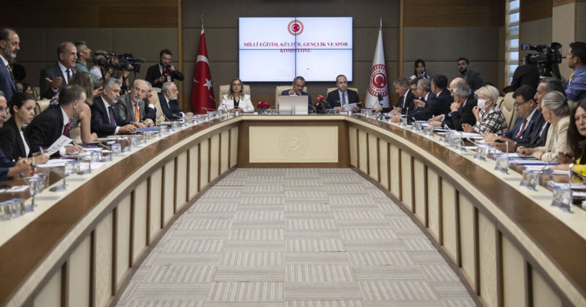 Öğretmenlik Mesleği Kanunu Teklifi TBMM Komisyonunda kabul edildi