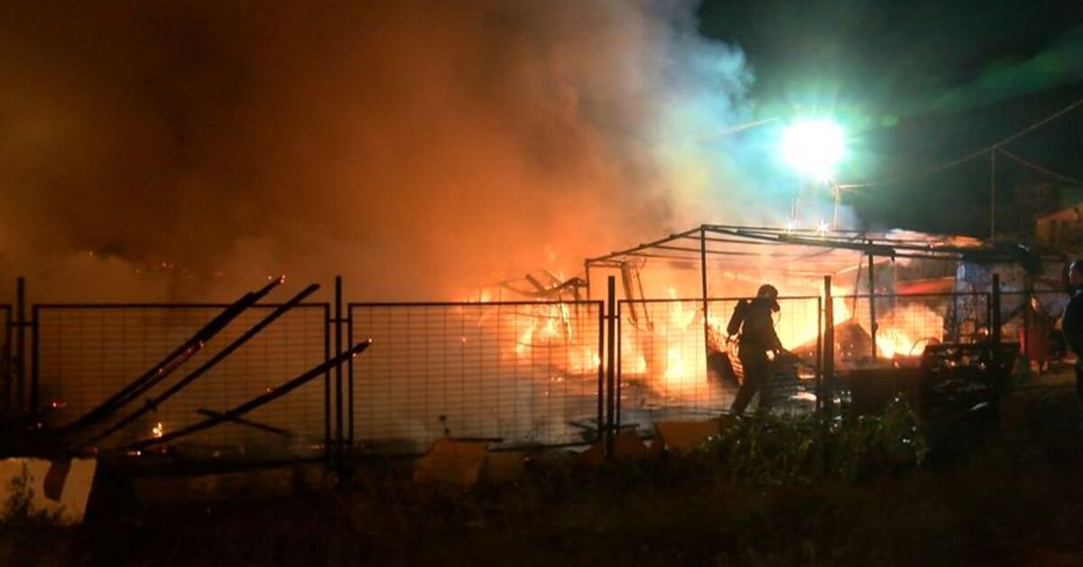 Sancaktepe'de kümes yangını: 30 tavuk öldü | Son dakika haberleri