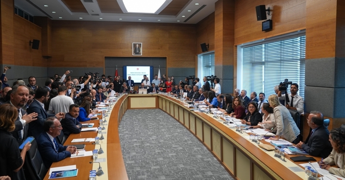 Son dakika haberi Kritik düzenleme komisyondan geçti