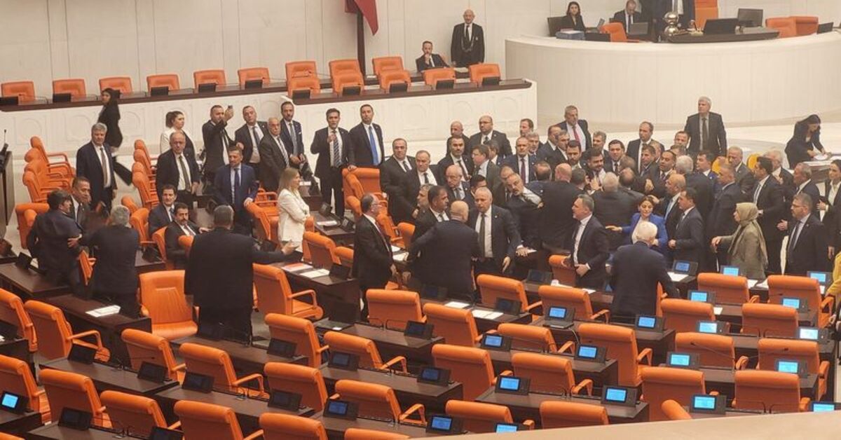 TBMM Genel Kurulu'nda arbede yaşandı | Son dakika haberleri