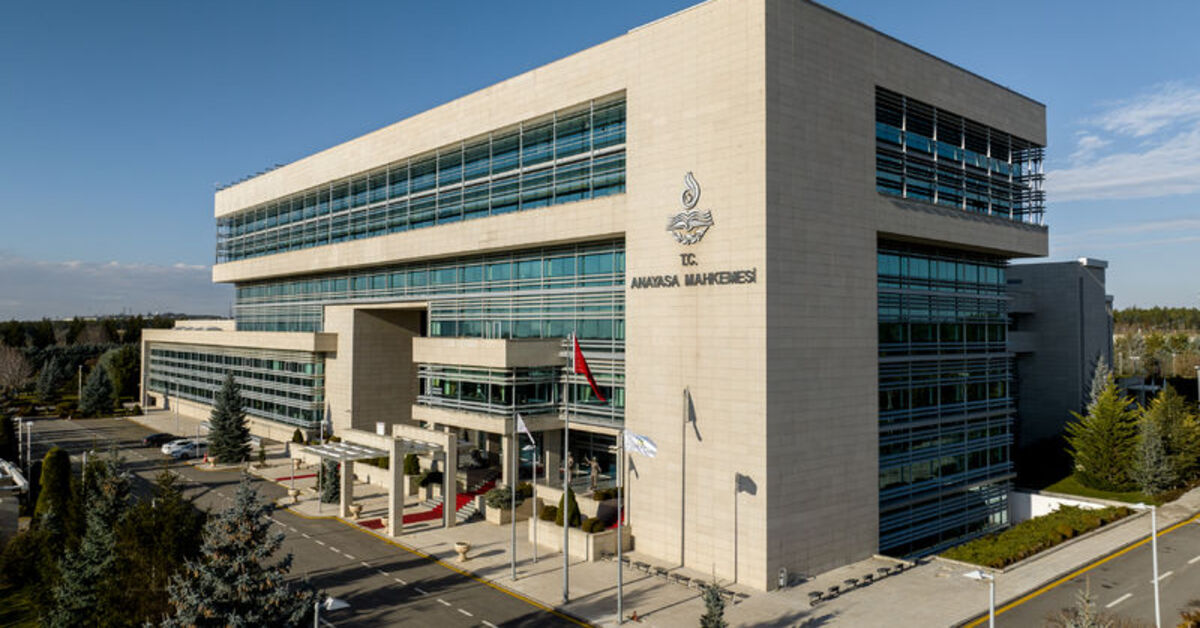 AYM'den sosyal medya kararı | Son dakika haberleri