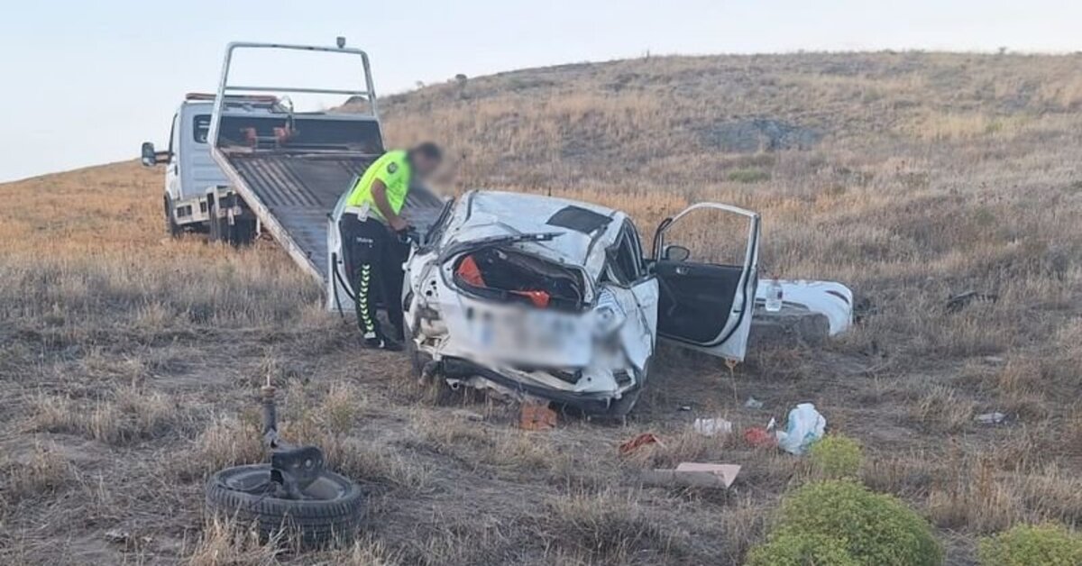 Kırşehir'de otomobil devrildi: 1 ölü, 1 yaralı | Son dakika haberleri