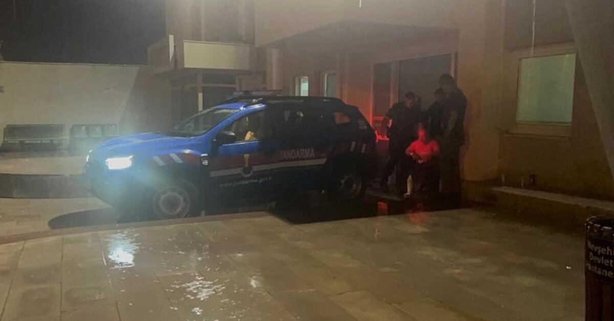 Nevşehir'de tarım işçileri ile mahalleli arasında bıçaklı sopalı kavga | Son dakika haberleri