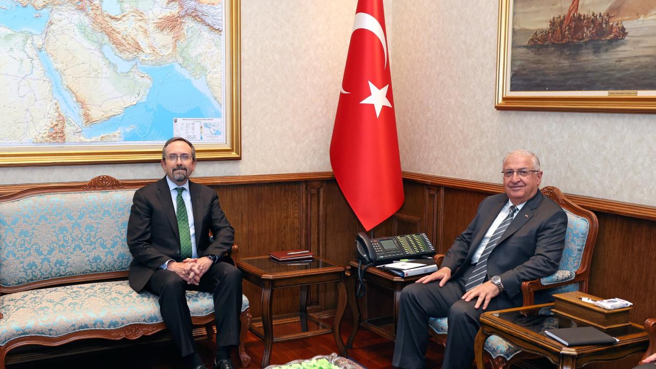 Bakan Güler, John Bass’ı kabul etti