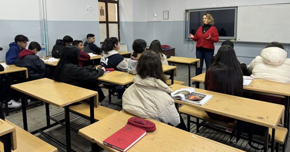 İstanbul Valiliği'nden okul saatleri açıklaması – Son dakika