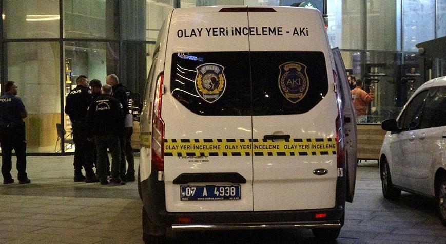 Antalya’da kahve zincirinin şubesine molotofkokteyliyle saldırı