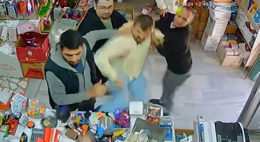 Avcılar’da ‘maytap’ kavgası! Biri saldırdı diğerleri yumrukladı