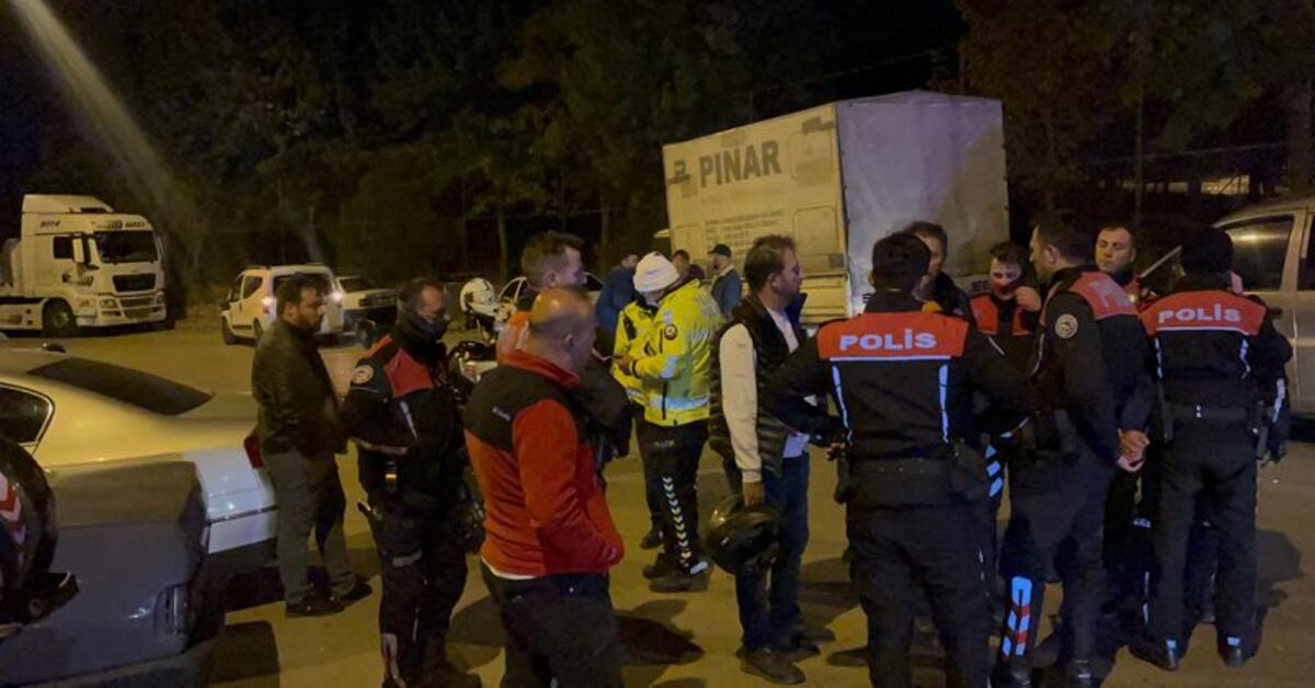Eskişehir'de polisten kaçan motosikletli kazaya karıştı: 2'si polis 4 yaralı | Son dakika haberleri