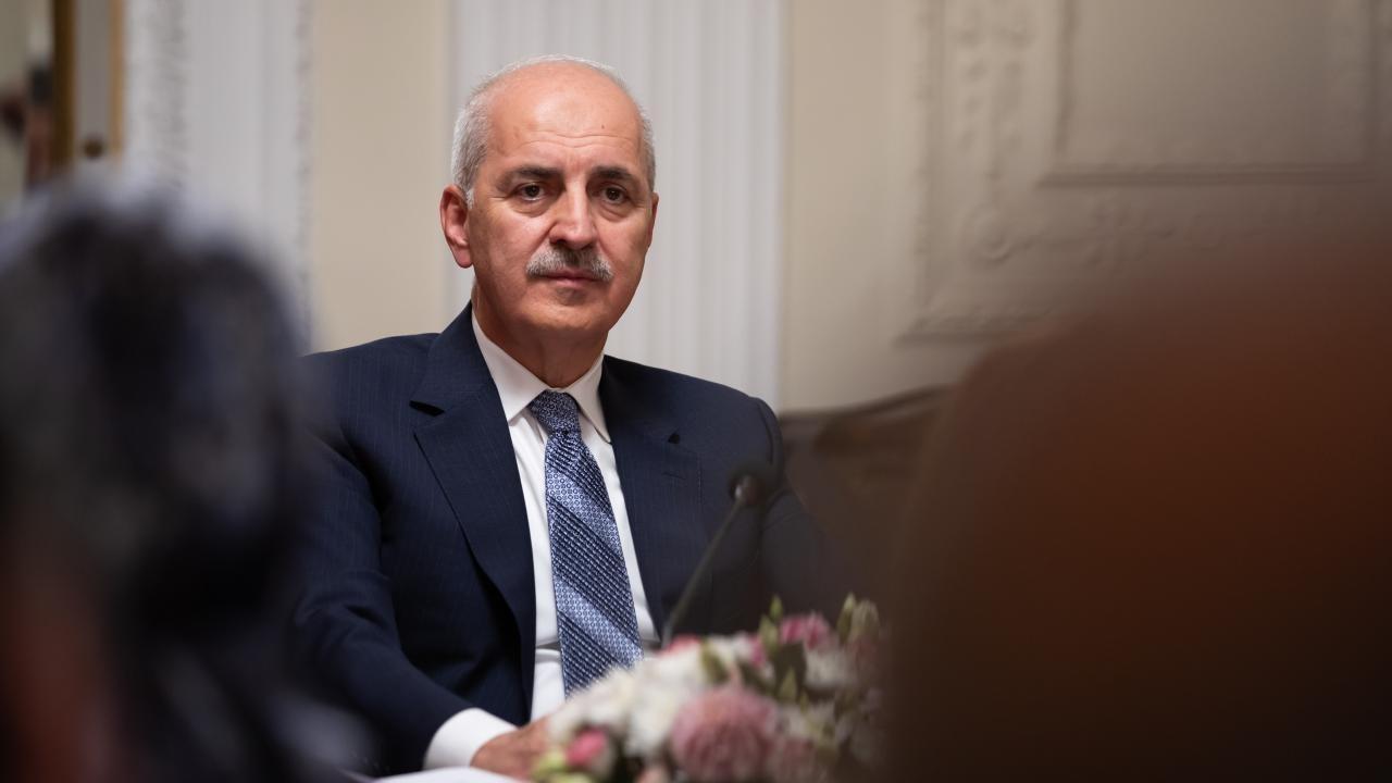 Numan Kurtulmuş Aliya İzzetbegoviç’i andı