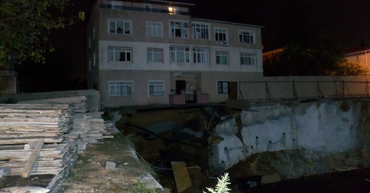 Üsküdar'da yol çöktü! 3 katlı bina boşaltıldı – Güncel haberler | Son dakika haberleri