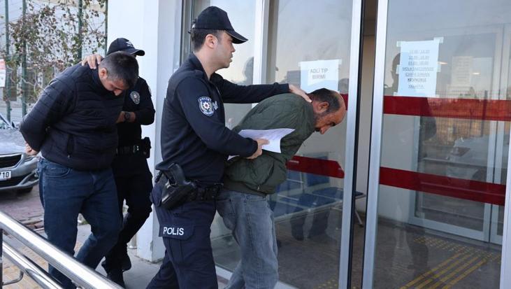 Adana’da yolcu sırası kavgası! Pompalı tüfekle dehşet saçtı