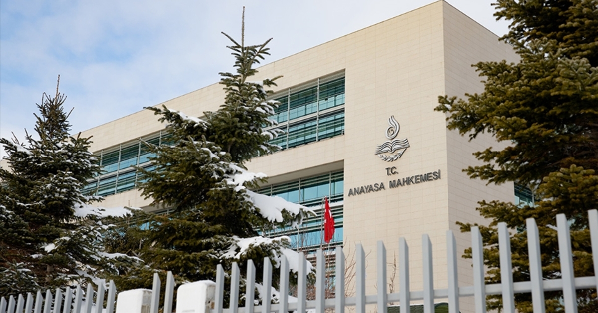 AYM'den 5 parti için 'mali denetim' kararı