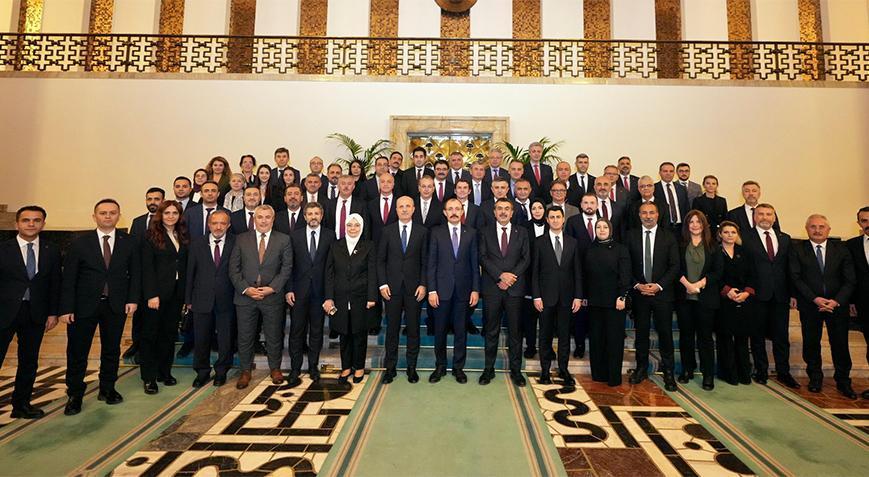 Bakan Tekin Meclis’te soruları yanıtladı
