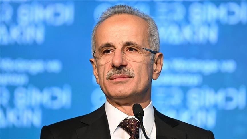 Bakan Uraloğlu: Halkalı-Ispartakule etabının yüzde 74’ü tamamlandı