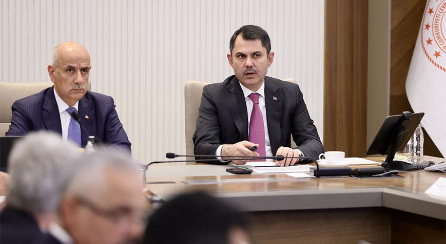 Deprem bölgesinde çalışmalar sürüyor! Bakan Kurum: 23 bin 899 konut ve iş yerini teslim ettik