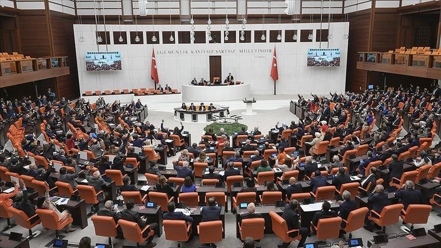Devlet Memurları Kanunu değişiyor! İşte AK Parti’nin TBMM’ye sunduğu teklif