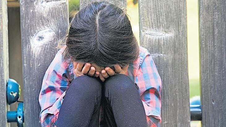 Dünyada her 4 dakikada bir çocuk şiddet nedeniyle ölüyor