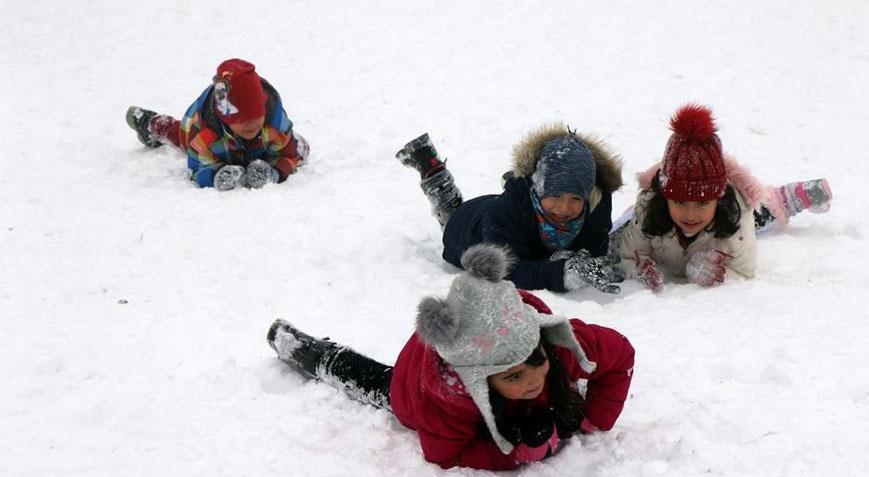 Eğitime kar engeli! Adana’nın 3 ilçesinde okullar tatil edildi