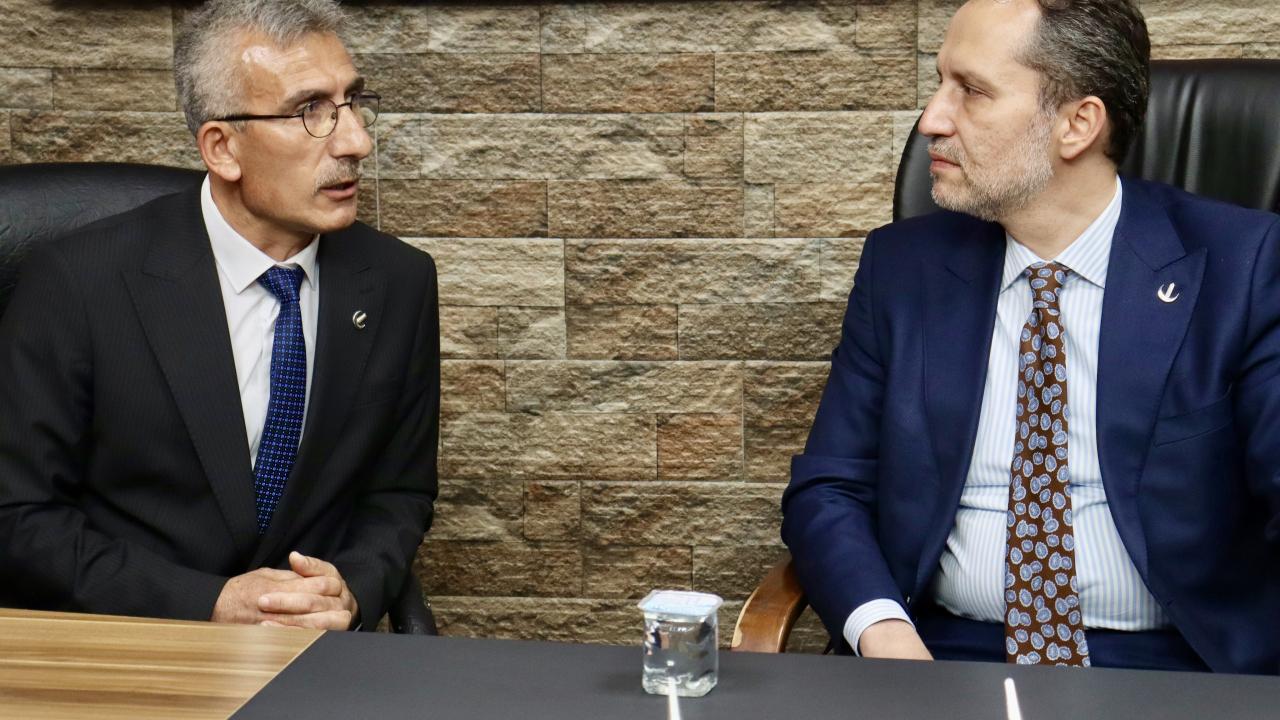 Gemerek Belediye Başkanı ve 10 Meclis Üyesi, Yeniden Refah’tan istifa etti