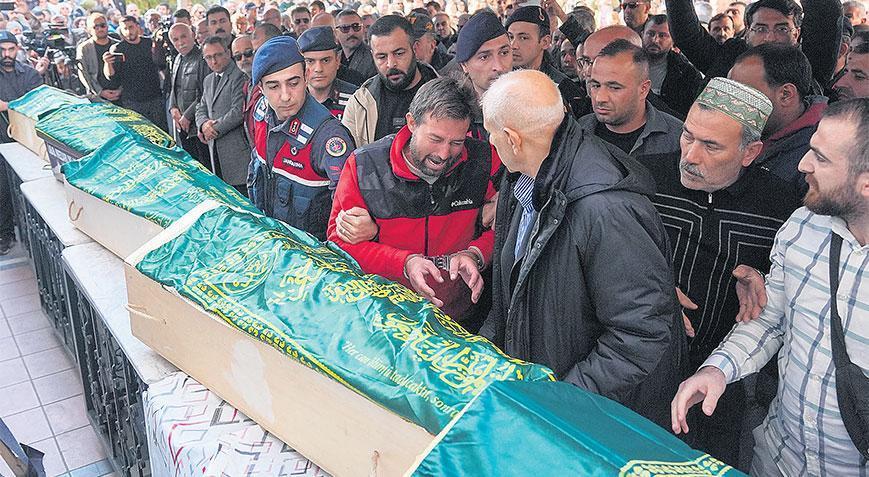 Herkes baktı, kimse görmedi! İzmir’deki facia göz göre göre gelmiş