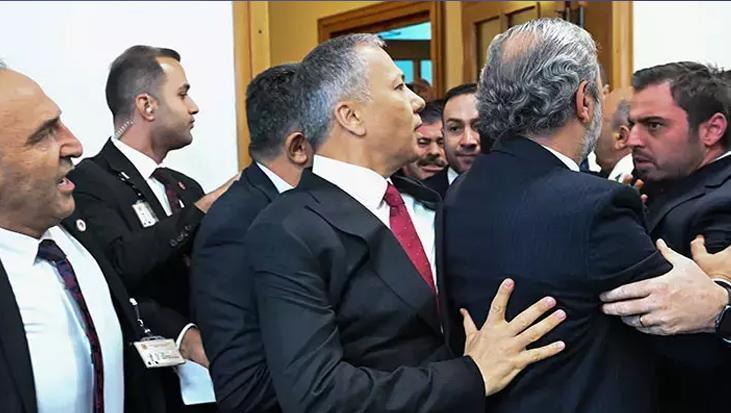 Kayyum gerilimi arbedeye dönüştü! Peş peşe tepkiler: Meclis’te eşkıyalık kabul edilemez