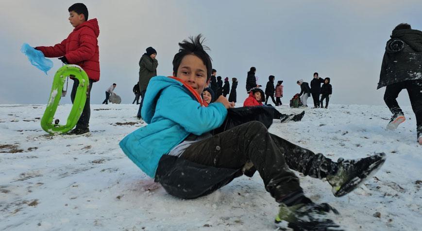 SON DAKİKA HABERLER: Okullar tatil mi? 29 Kasım 2024 Cuma okullar nerede tatil oldu?