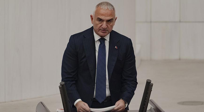 Bakan Ersoy açıkladı: Turizm gelirimiz 47 milyar dolara yükseldi