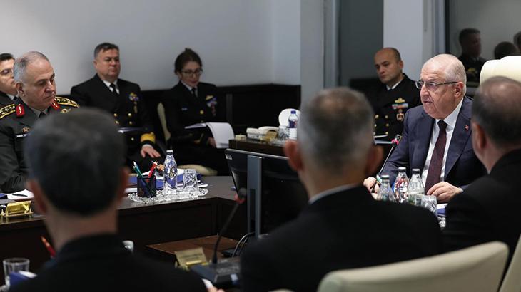 Bakan Güler, Deniz Kuvvetleri Komutanlığı’nın toplantısına katıldı