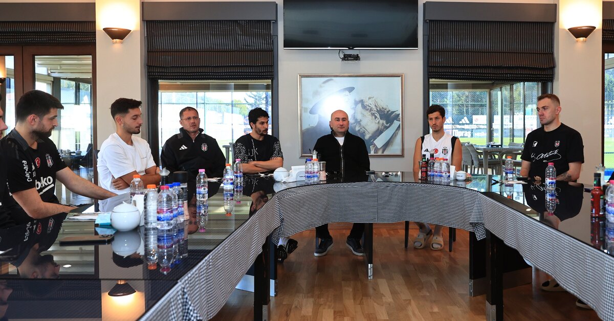 Beşiktaş'ta Başkan Hüseyin Yücel, futbolcularla buluştu – Beşiktaş Haberleri