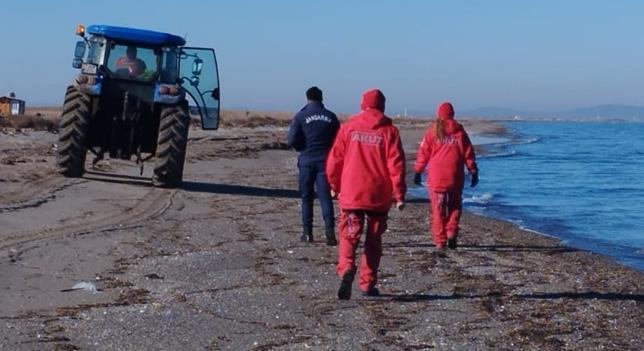Beşiktaş’ta denize düşen iki kardeş, Çanakkale’de aranıyor