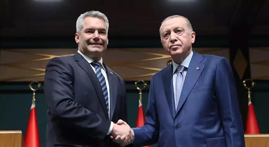 Cumhurbaşkanı SON DAKİKA HABERLERİ: Erdoğan Avusturya Başbakanı ile görüştü! Suriye mesajı