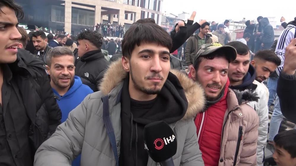 Esad’ın gidişi Adana’da kutlandı! Dönmemizin zamanı geldi, hatamız varsa tüm Suriyeler adına ben özür diliyorum