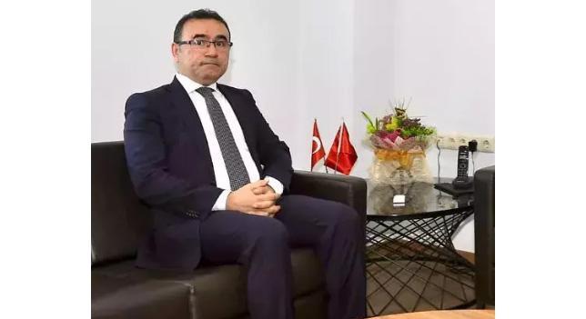 Firmaları 50 milyon lira dolandıran eski kaymakama zararı karşılaması için süre verildi