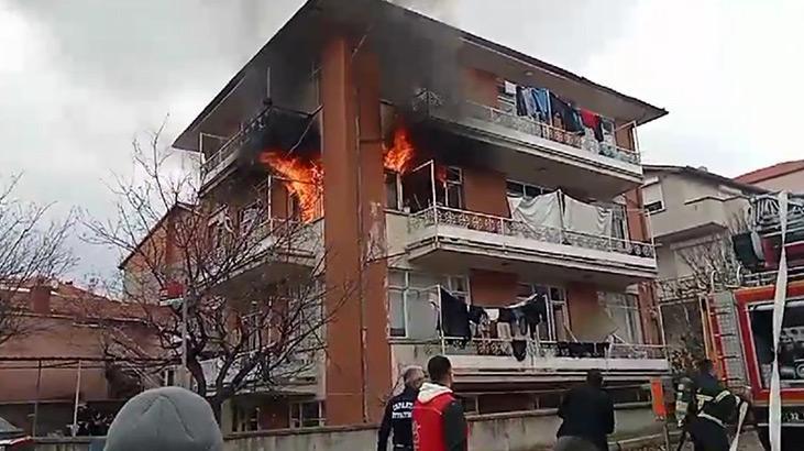 Isparta’da panik anları! Alevler kısa sürede evi sardı