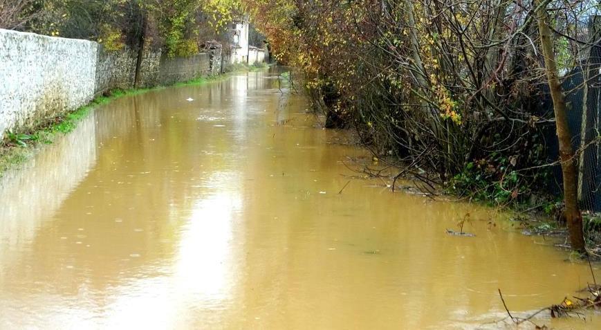 Muğla’da şiddetli sağanak su baskınlarına sebep oldu