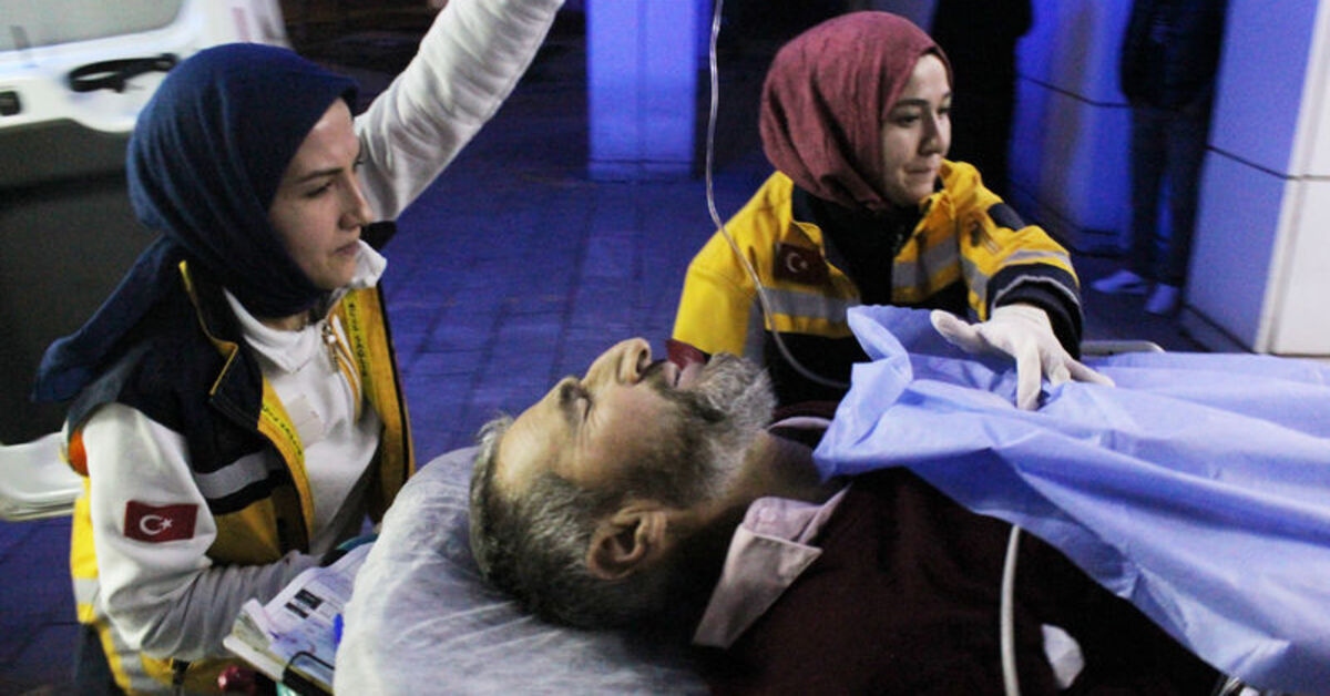 Son dakika: Aksaray'da kavgayı ayırmak isteyen dede vuruldu! 4 tutuklama | Son dakika haberleri
