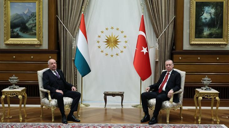 SON DAKİKA: Cumhurbaşkanı Erdoğan, Macaristan Cumhurbaşkanı Sulyok ile bir araya geldi