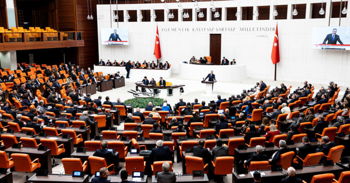 TBMM, AYM, Adalet Bakanlığı ve Dışişleri Bakanlığı bütçeleri kabul edildi | Son dakika haberleri